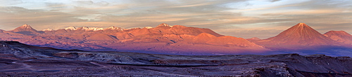 View to Valle de la Luna at sunrise, Chile, Antofagasta Region, Atacama Desert, Valle de la Luna