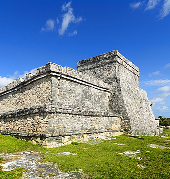 Ancient Mayan ruins