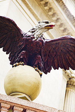 Eagle statue at Grand Central Station