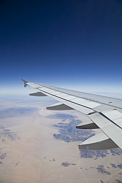 Aeroplane wing in flight