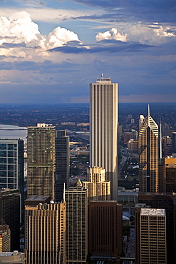 USA, Illinois, Chicago, AON Center, Aqua Building and Prudential Building in downtown district