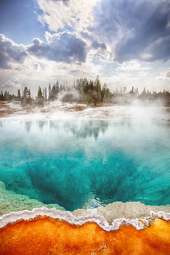 Black Pool in West Thumb Geyser Basin, Yellowstone National Park, Wyoming