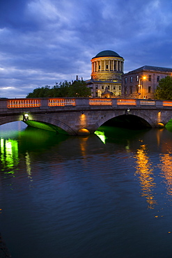 Bridge over River Liffey at night