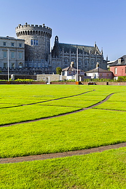 Lawn in front of Dublin Castle