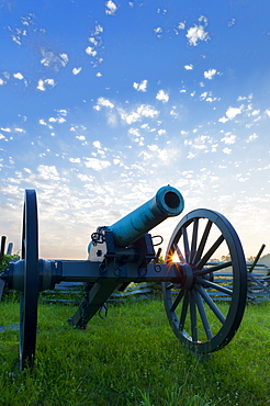 Civil war cannon