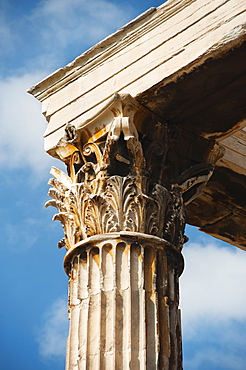 Greece, Athens, Corinthian column of Temple of Olympian Zeus