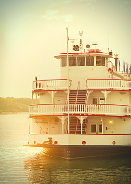 USA, Georgia, Savannah, Passenger ship 