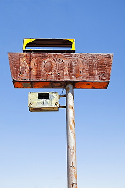 USA, Arizona, Wakeup, low angle view of rusted motel sign, USA, Arizona, Wakeup