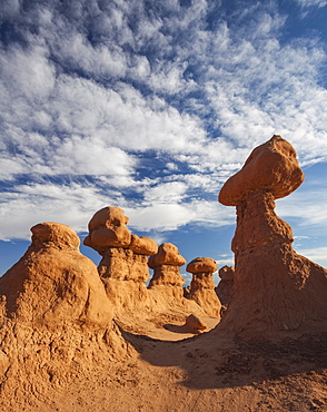 Hoodo rocks, USA, Utah, Goblin Valley State Park