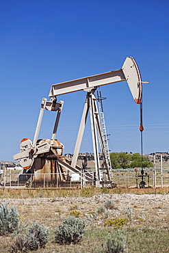 Oil pump, Wyoming