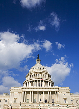 FaÃ§ade of Capitol Building Washington DC USA