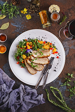 Roasted pork salad with flowers