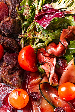 Salad with beef, eggplant and tomato