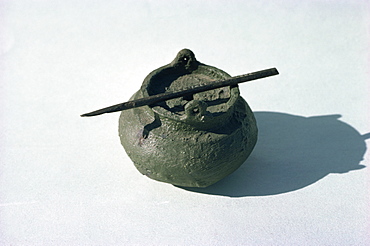 Inkpot from Taxila, Karachi Museum, Pakistan, Asia