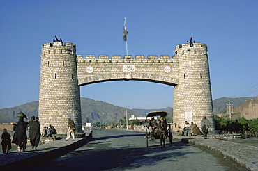 Gate to Khyber Pass at Jamrud Fort, Pakistan, Asia