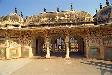 Amber Palace and Fort, built in 1592 by Maharajah Man Singh, Jaipur, Rajasthan state, India, Asia