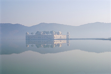 Jal Mahal, once a hunting lodge, reflected in the lake near Amber, Jaipur, Rajasthan, India