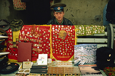 Souvenir seller, Vladivostok, Russian Far East, Russia, Europe