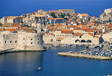 Aerial view of harbour and old city, Dubrovnik, UNESCO World Heritage Site, Croatia, Europe