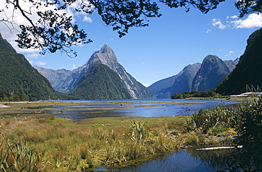 Mitre Peak, Milford Sound, Fiordland National Park, Otago, South Island, New Zealand, Pacific