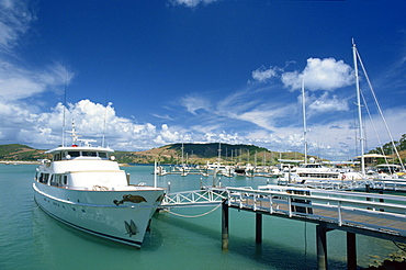 Boat moored in Hamilton harbour, Whitsundays, off the Great Barrier reef, Queensland, Australia, Pacific