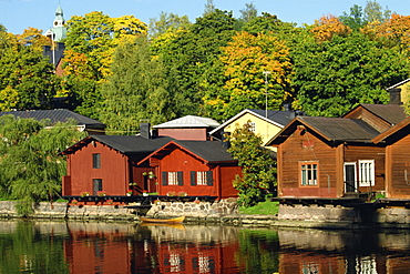 Fisherman's cottages beside the river, Porvoo (Borga), Finland, Scandinavia, Europe