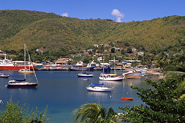 Admiralty Bay and Port Elizabeth, Bequia, The Grenadines, Windward Islands, West Indies, Caribbean, Central America