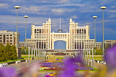 KazMunaiGas building, home to the Oil and Gas Ministry, with Khan Shatyr shopping and entertainment center behind, Astana, Kazakhstan, Central Asia, Asia