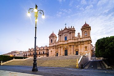 Duomo (Noto Cathedral) (St. Nicholas Cathedral) (Cattedrale di Noto), Piazza Municipio, Noto, Val di Noto, UNESCO World Heritage Site, Sicily, Italy, Europe