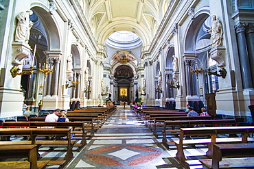 Tourists inside Palermo Cathedral (Duomo di Palermo), Palermo, Sicily, Italy, Europe 