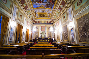 Courtroom at Royal Palace of Palermo (Palazzo Reale) (Palace of the Normans), Palermo, Sicily, Italy, Europe 