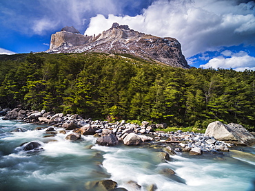 Los Cuernos mountains and Rio Frances, French Valley, Torres del Paine National Park, Patagonia, Chile, South America