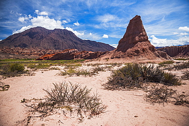 El Obelisco, Quebrada de Cafayate (Quebrada de las Conchas) (Cafayate Gorge), Salta Province, North Argentina, South America