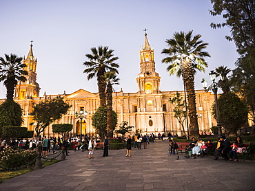 Night at Basilica Cathedral of Arequipa (Basilica Catedral), Plaza de Armas, UNESCO World Heritage Site, Arequipa, Peru, South America