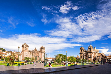 Cusco Cathedral (Basilica of the Assumption of the Virgin) and La Compania (Church of the Society of Jesus), Plaza de Armas, Cusco, Peru, South America