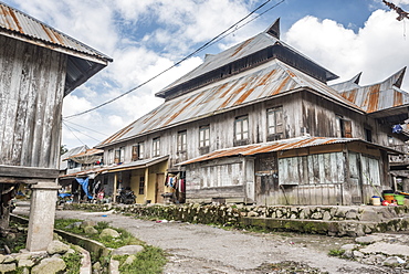 Typical Indonesian village in the foothills of Sinabung Volcano, Berastagi (Brastagi), North Sumatra, Indonesia, Southeast Asia, Asia