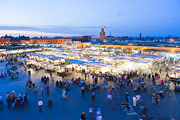 Food stalls in Place Djemaa El Fna at night, Marrakech, Morocco, North Africa, Africa 