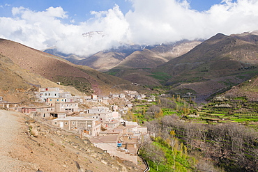 View up the valley from Tizi n Tamatert to Tacheddirt, High Atlas Mountains, Morocco, North Africa, Africa 