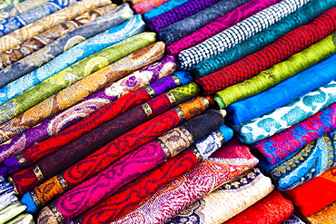 Traditional silk scarves of Thailand at the night market at Chiang Mai, Thailand, Southeast Asia, Asia