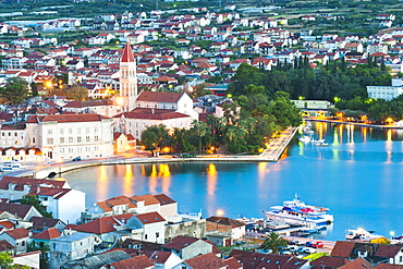 Cathedral of St. Lawrence in the evening, UNESCO World Heritage Site, Trogir, Dalmatian Coast, Adriatic, Croatia, Europe 