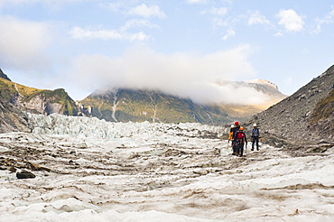 Tourists on an ice climbing trip, Fox Glacier, Westland National Park, UNESCO World Heritage Site, South Island, New Zealand, Pacific 