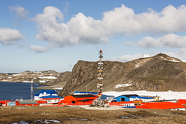 Chilean Base Presidente Eduardo Frei Montalva, Collins Harbour, King George Island, South Shetland Islands, Antarctica, Polar Regions