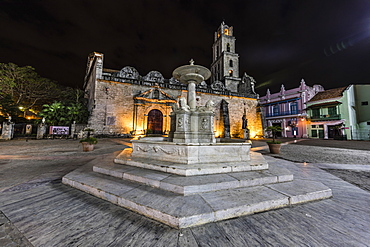 Fuentes de los Leones (Fountains of the Lions), in the Plaza de San Francisco, Havana, Cuba, West Indies, Central America