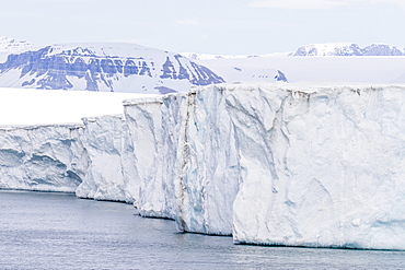 Glacier face at Negribreen, Eastern coast of Spitsbergen, an island in the Svalbard Archipelago, Arctic, Norway, Europe