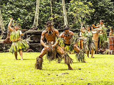 Traditional dance performed in ceremonial costume in Hatiheu, Nuku Hiva Island, Marquesas, French Polynesia, South Pacific, Pacific