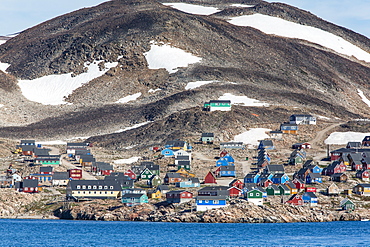 Inuit village, Ittoqqortoormiit, Scoresbysund, Northeast Greenland, Polar Regions