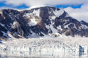 Tidewater glacier, Hornsund, Spitsbergen, Svalbard Archipelago, Norway, Scandinavia, Europe 