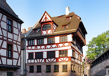 Albrecht Duerer House, Place of work and life of the artist Albrecht Duerer 1471-1528, Tiergaertnertorplatz Square, Nuremberg, Middle Franconia, Bavaria, Germany