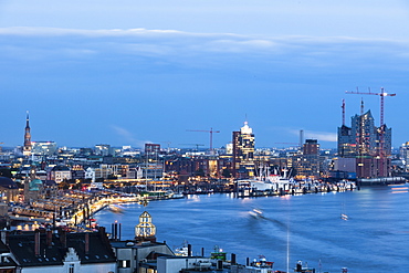 Cityscape with river Elbe in the evening, Hamburg, Germany