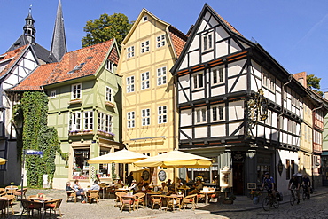 Half-timbered houses and Cafe at Hoken, Quedlinburg, Harz, Saxony-Anhalt, Germany, Europe